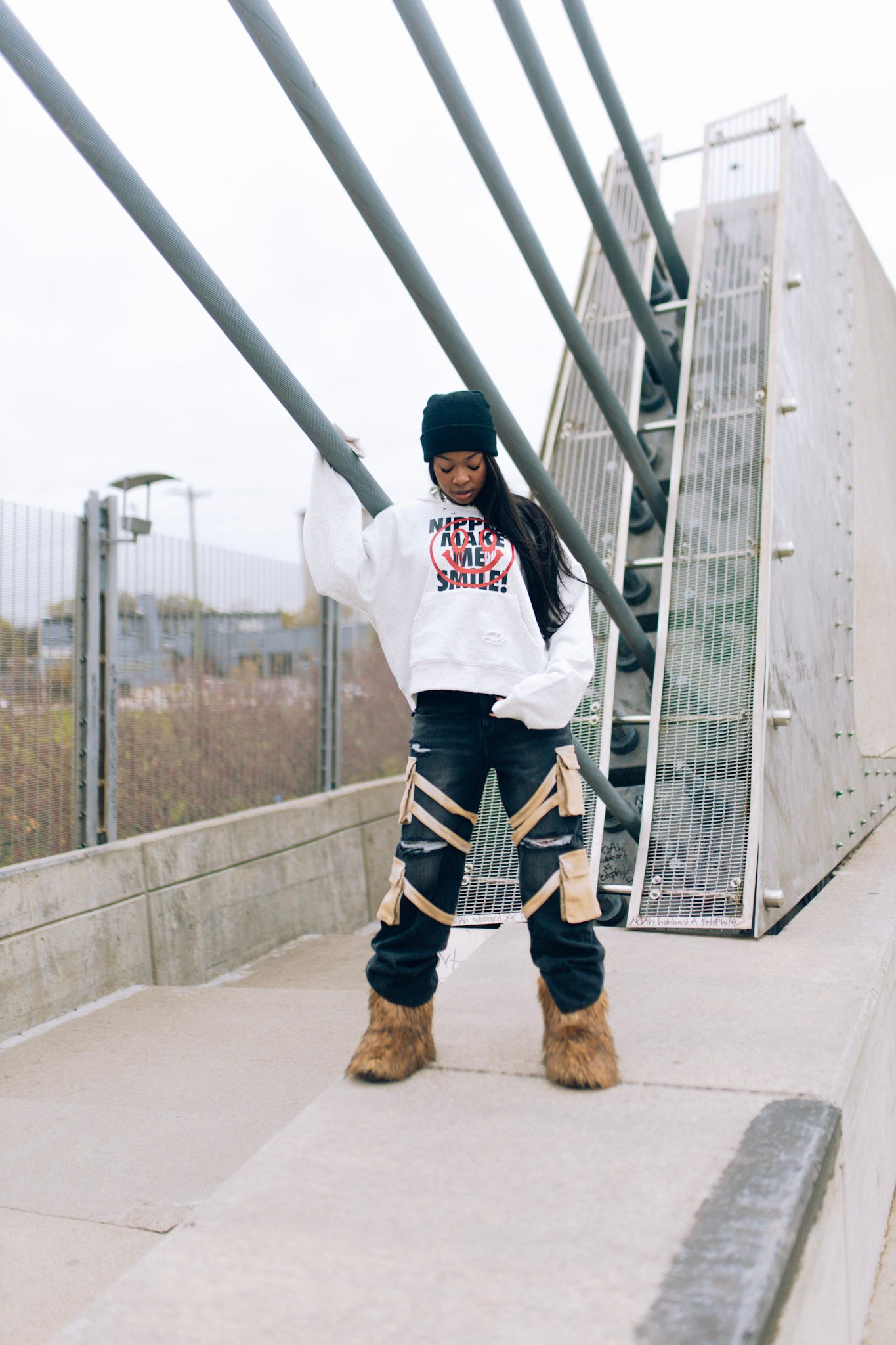 NIPPLES MAKE ME SMILE DESTROYED PULLOVER